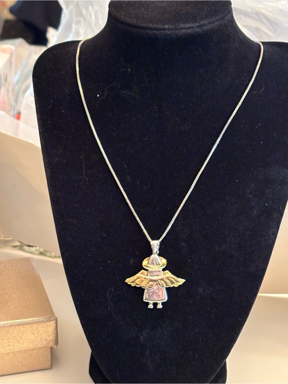 Vintage Sterling Silver Mexican Angel Pendant w/ 20”Sterling Silver Box Chain - Picture 2 of 4